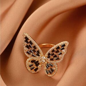 Elegant Gold and Black Butterfly Ring